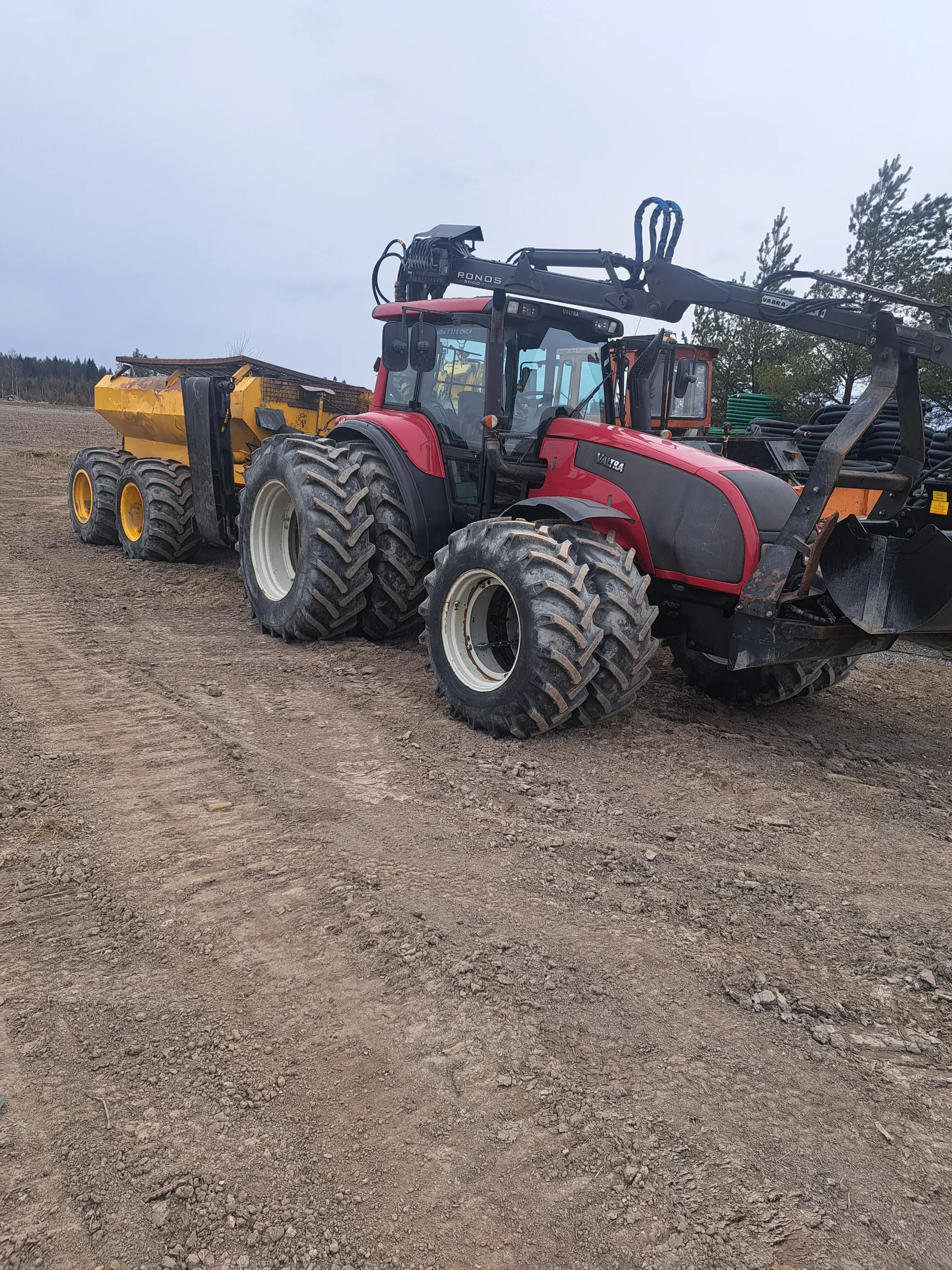 Valtra kone